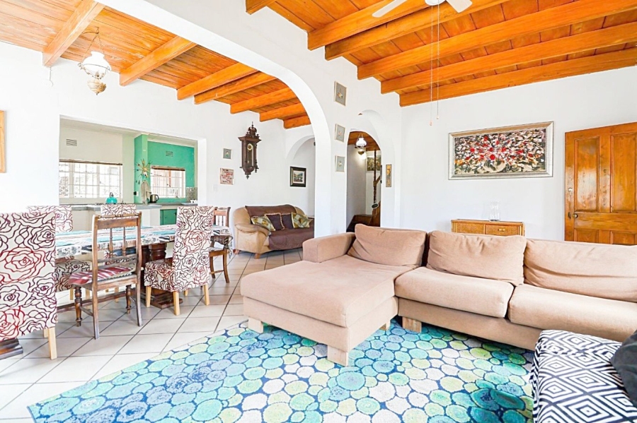 5 Bedroom Property for Sale in Knysna Central Western Cape